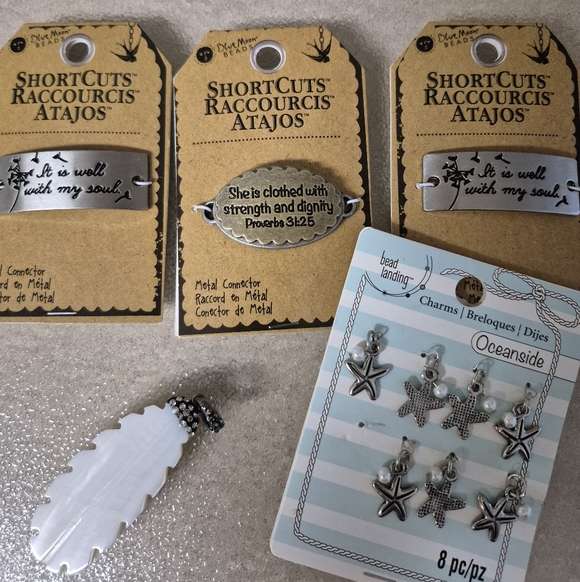 Jewelry - Inspirational Charms Set